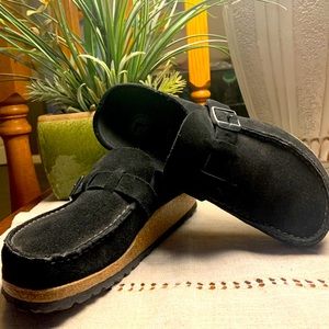 Womens Birkenstock Clogs